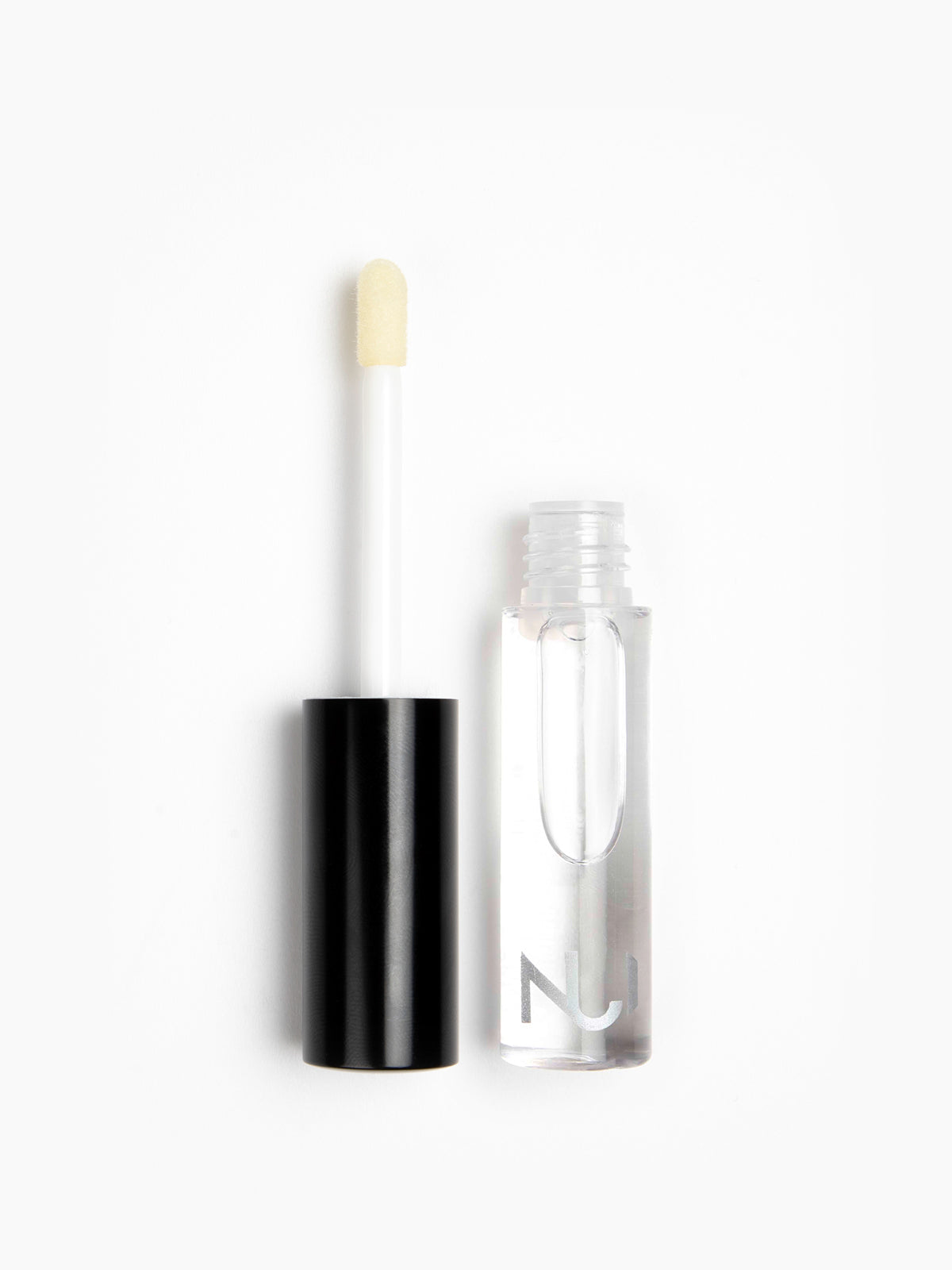lipgloss_1_akenehi_4943f79c-f125-4e9a-a51e-9cec32d420f5.jpg