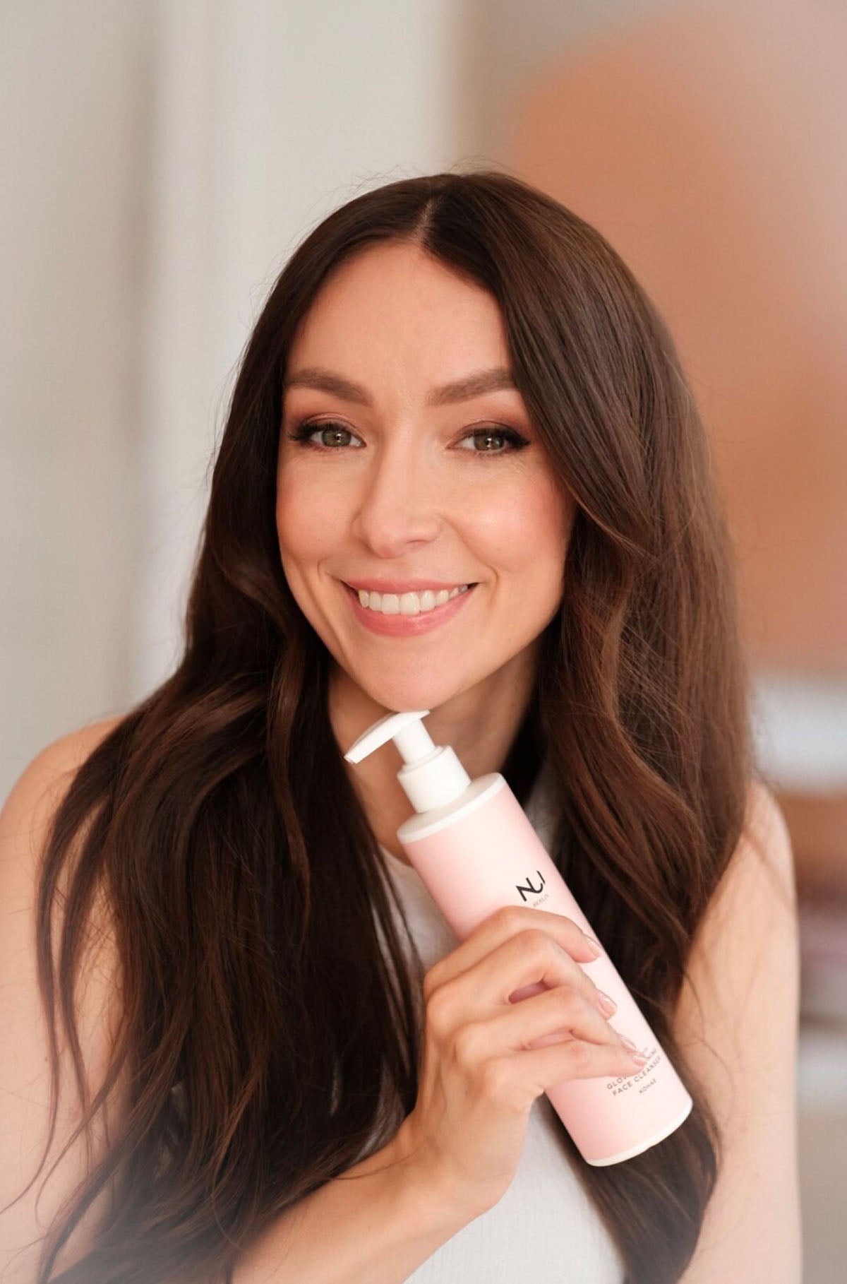 swantje_nui_cleanser.jpg